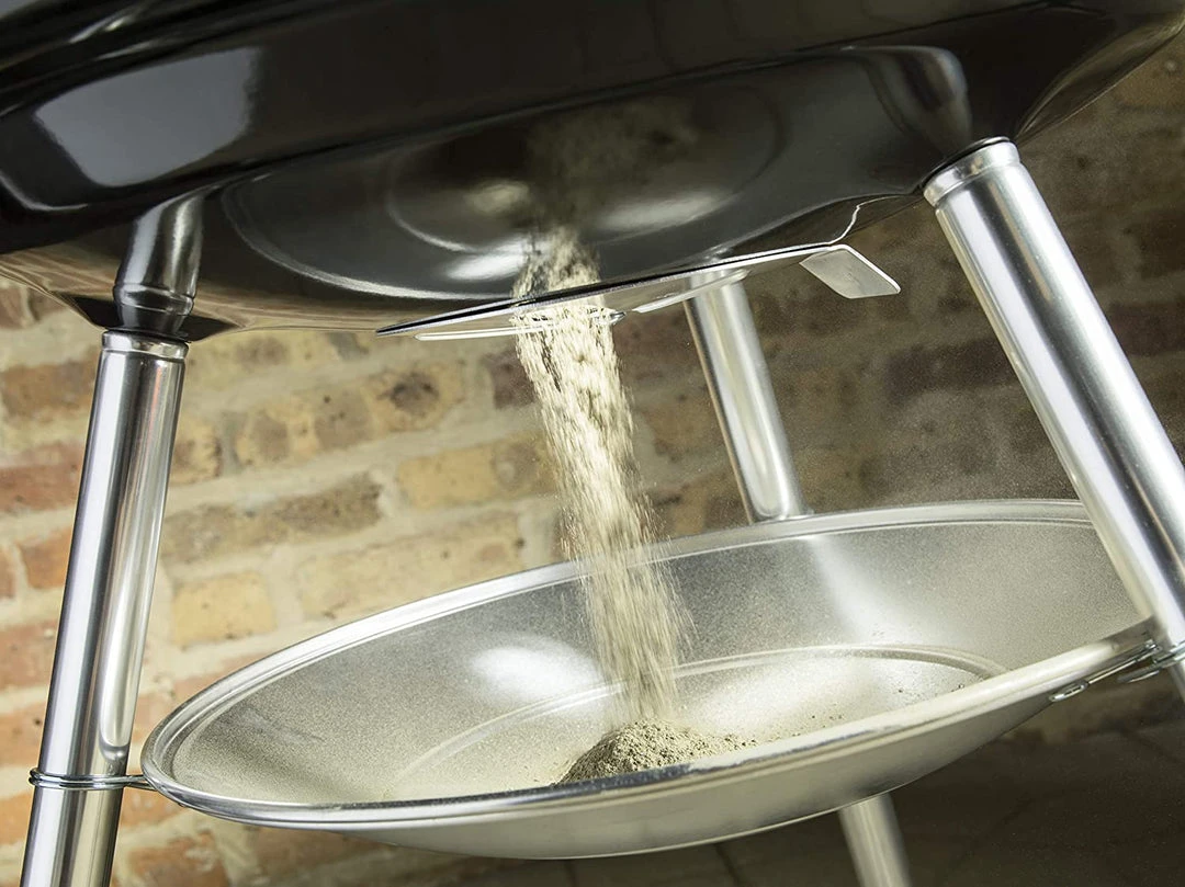 Weber Compact 47cm & 57cmCharcoal Barbeque Grill (Black) 15 Weber Compact 47cm & 57cmCharcoal Barbeque Grill (Black)